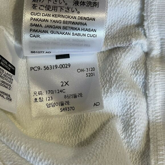 Levi's Womens 2X-Large Sweatshirt Stretch Long Sleeve White w/ Silver Logo New - Picture 10 of 10